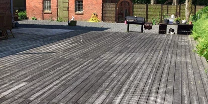 Monteurwohnung - Heeslingen - Unsere große Terasse. Hier ist es möglich eine Grill und Sitzgelegenheit zu buchen - Monteurzimmer - Gästezimmer - Ferienzimmer