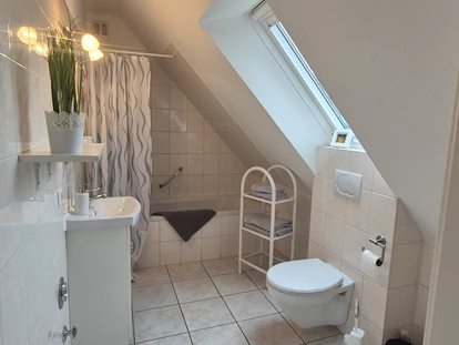 Monteurwohnung - TV - Deutschland - Badezimmer  - Ferienapartments Haus am Grün - Ruhe & Entspannung mitten in der Natur