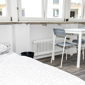 Monteurzimmer: günstige Tagespreise oder auch gerne noch günstiger zum Monatspreis - Urbanbnb bietet Zimmer und Ferienwohnungen in Stuttgart