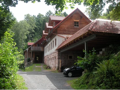 Monteurwohnung - Bettwäsche: Bettwäsche gegen Gebühr - Deutschland - Villa "Lucia" - Haus als Monteurunterkunft in Kulmbach für bis zu 30 Personen - Villa Lucia in Kulmbach
