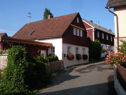 Monteurwohnung - Bettwäsche: Bettwäsche gegen Gebühr - Deutschland - Haus "Lena"für bis zu 15 Personen - Villa Lucia in Kulmbach
