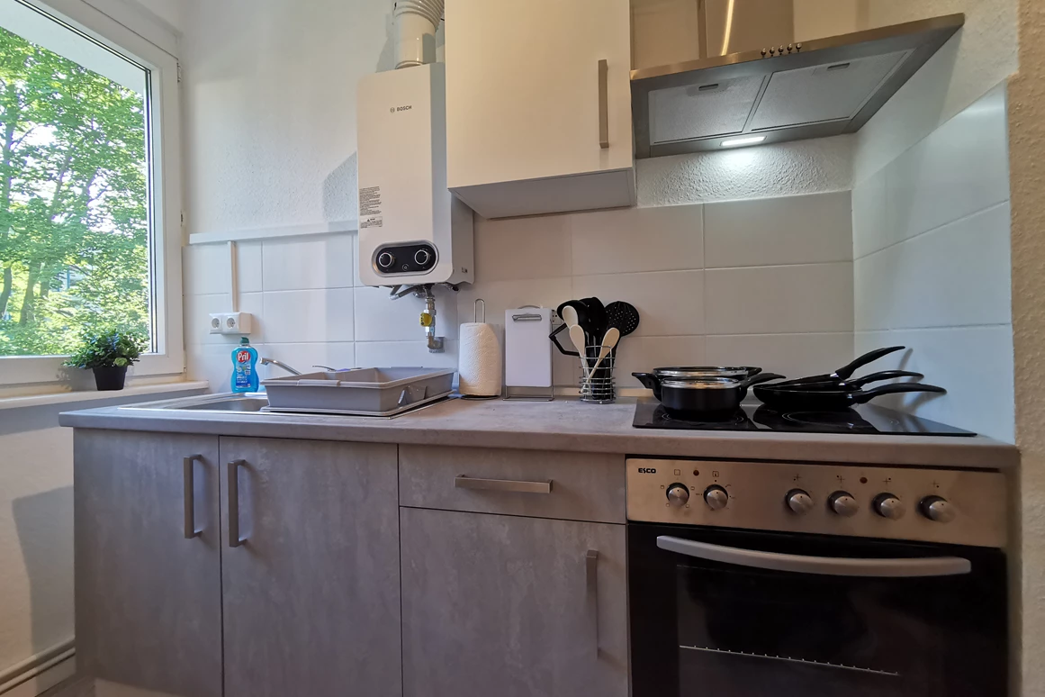 Monteurzimmer: Voll ausgestattete Küche, die keine Wünsche offen lässt.  - flex living -  Monteurwohnungen in Freiberg