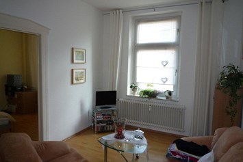Monteurzimmer: Wohnzimmer der Monteurunterkunft - Duisburg Meiderich