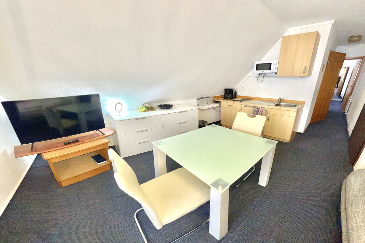 Monteurzimmer: Hotel BLACKCOMs Erika