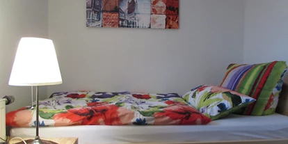 Monteurwohnung - Bettwäsche: Bettwäsche gegen Gebühr - Deutschland - Einzelzimmer im Ferienhaus - Pension "Eifel-Landhaus"