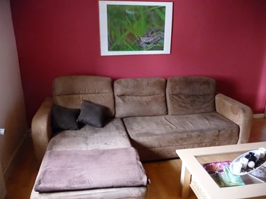 Monteurzimmer: Wohnzimmer mit Schlafcouch - Alte Post/ Katholische Grundschule