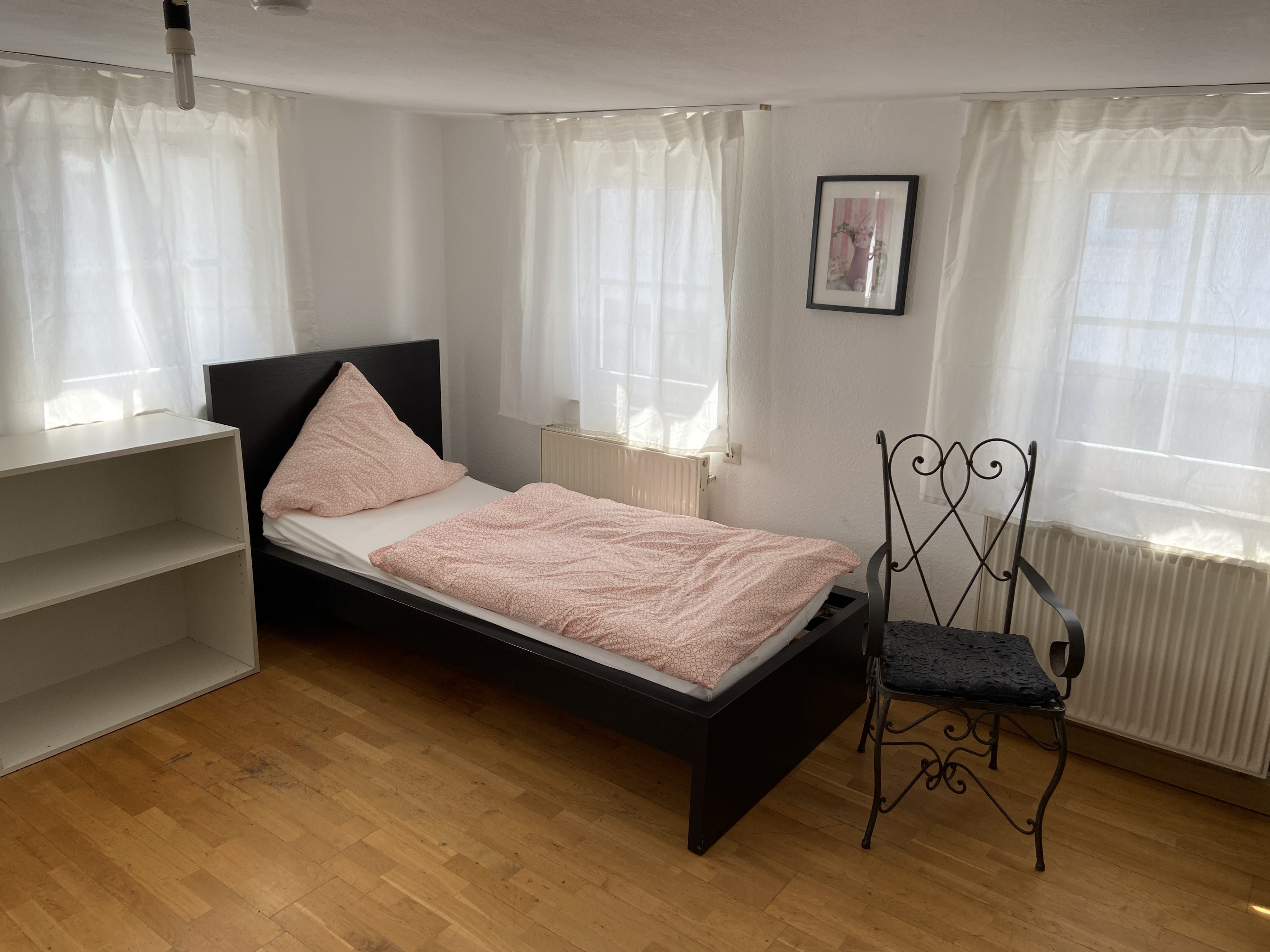 Monteurzimmer: Zimmer  - Haus mit viel Privatsphäre für bis 10 Personen