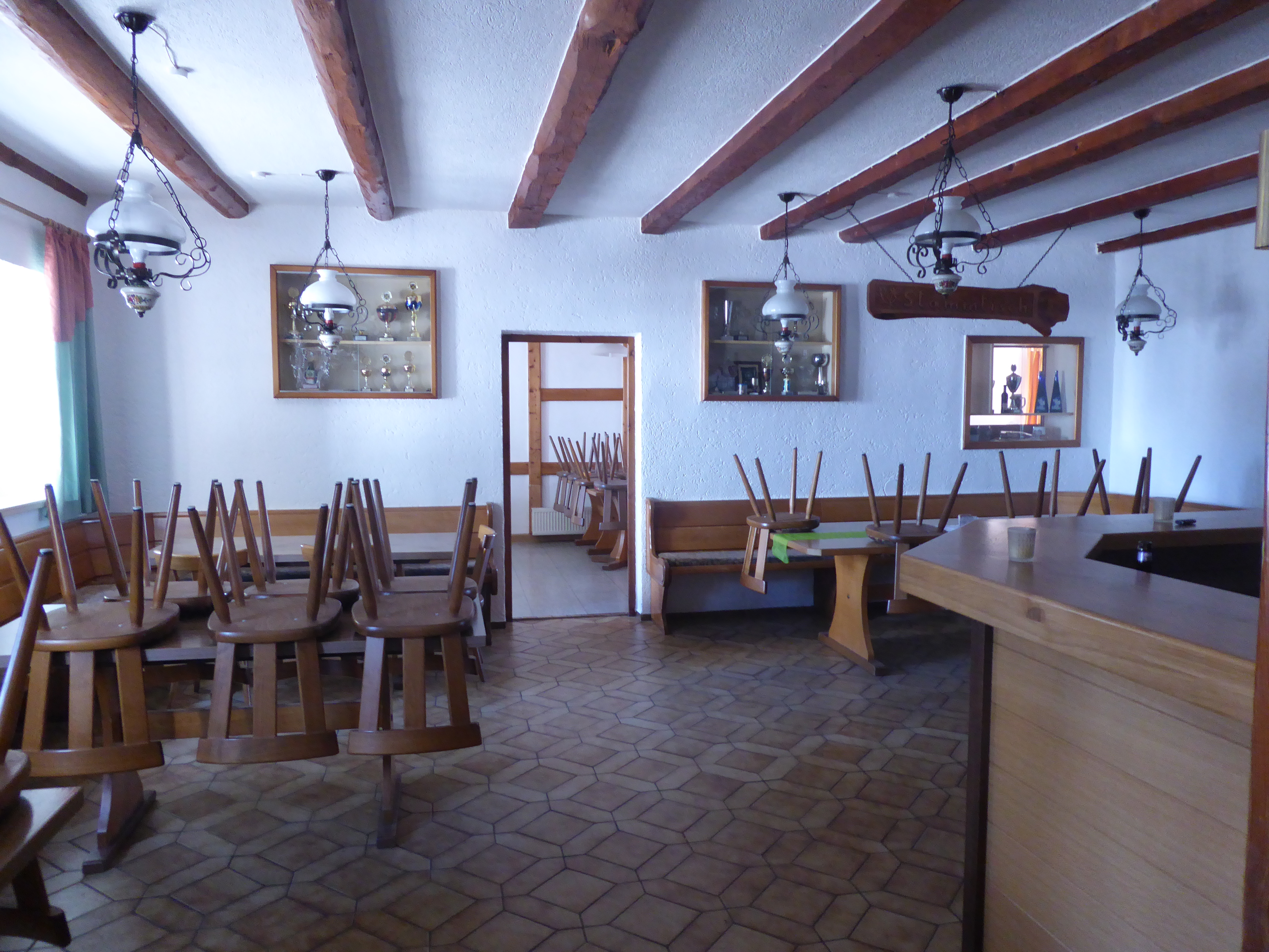 Monteurzimmer: Wirtshaus Sauer