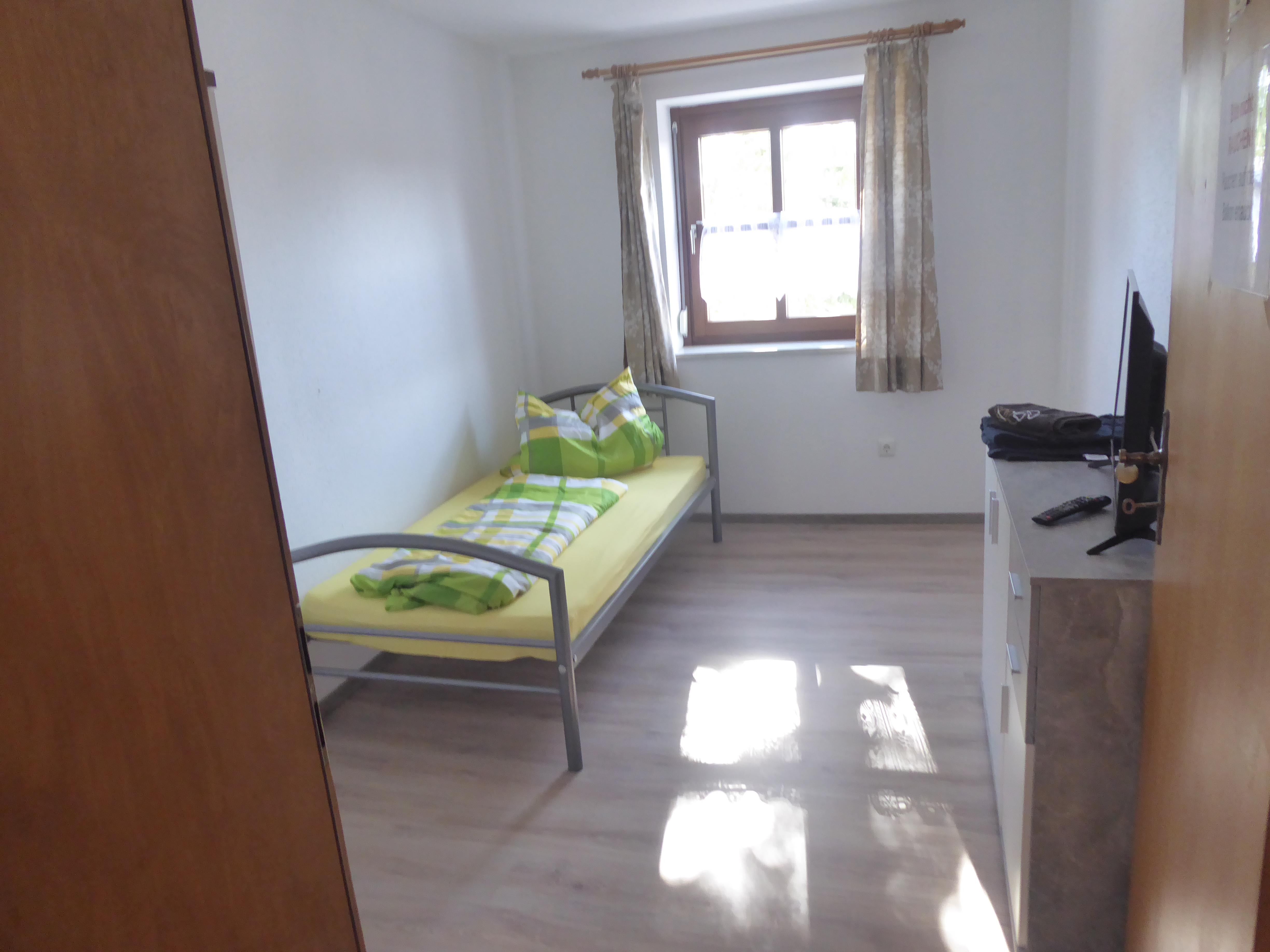 Monteurwohnung - Bettwäsche: Bettwäsche inklusive - Bayern - Wirtshaus Sauer