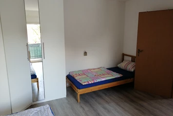 Monteurzimmer: Doppelzimmer Nr 2 - Apartment und Zimmervermietung Mannheim