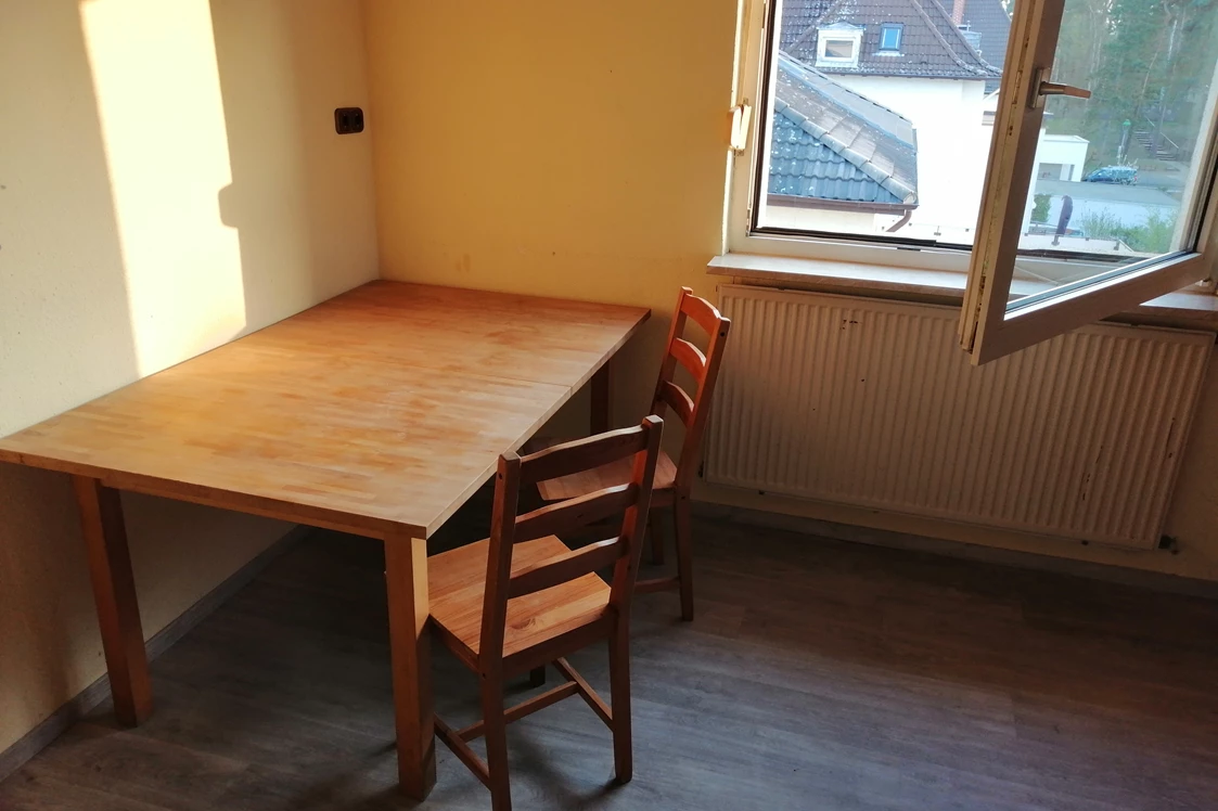 Monteurzimmer: Sitzecke in der 4 Zimmerwohnung - Apartment und Zimmervermietung Mannheim