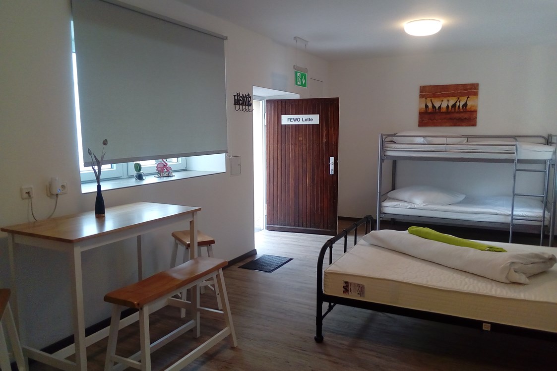 Monteurzimmer: Monteurunterkunft in Regensburg mit Mehrbettzimmern - Hostel am Ostentor