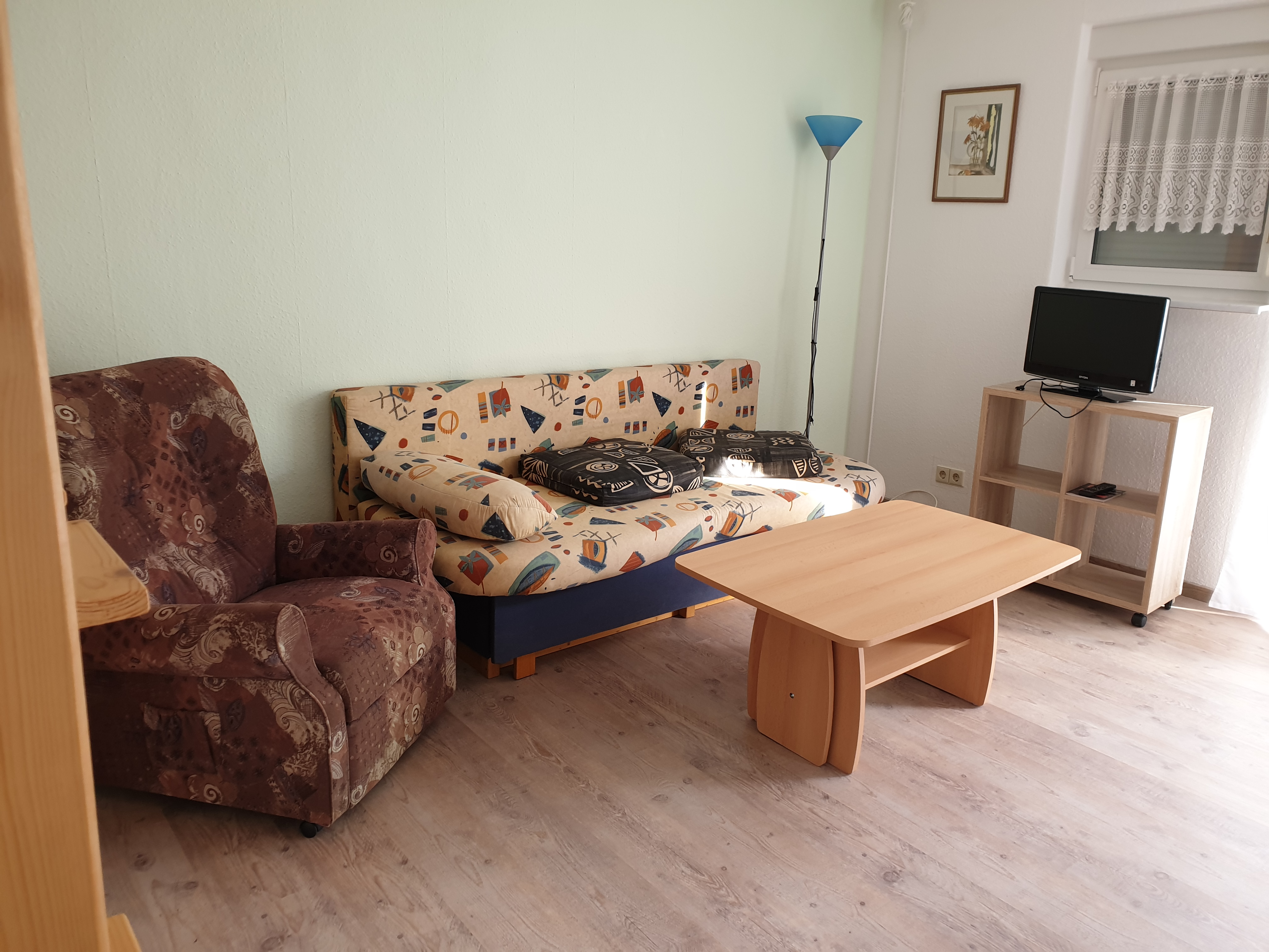 Monteurwohnung - Limbach (Neckar-Odenwald-Kreis) - Das ist eine Schlafcouch - Monteurzimmer