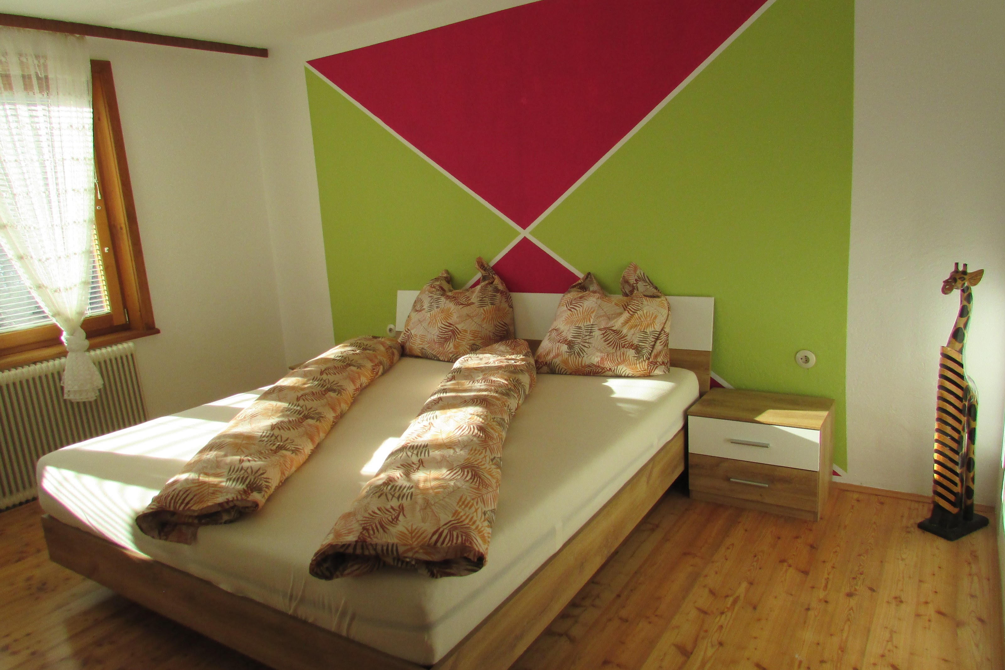 Monteurzimmer: Weiteres Schlafzimmer - Mathilde Zuber