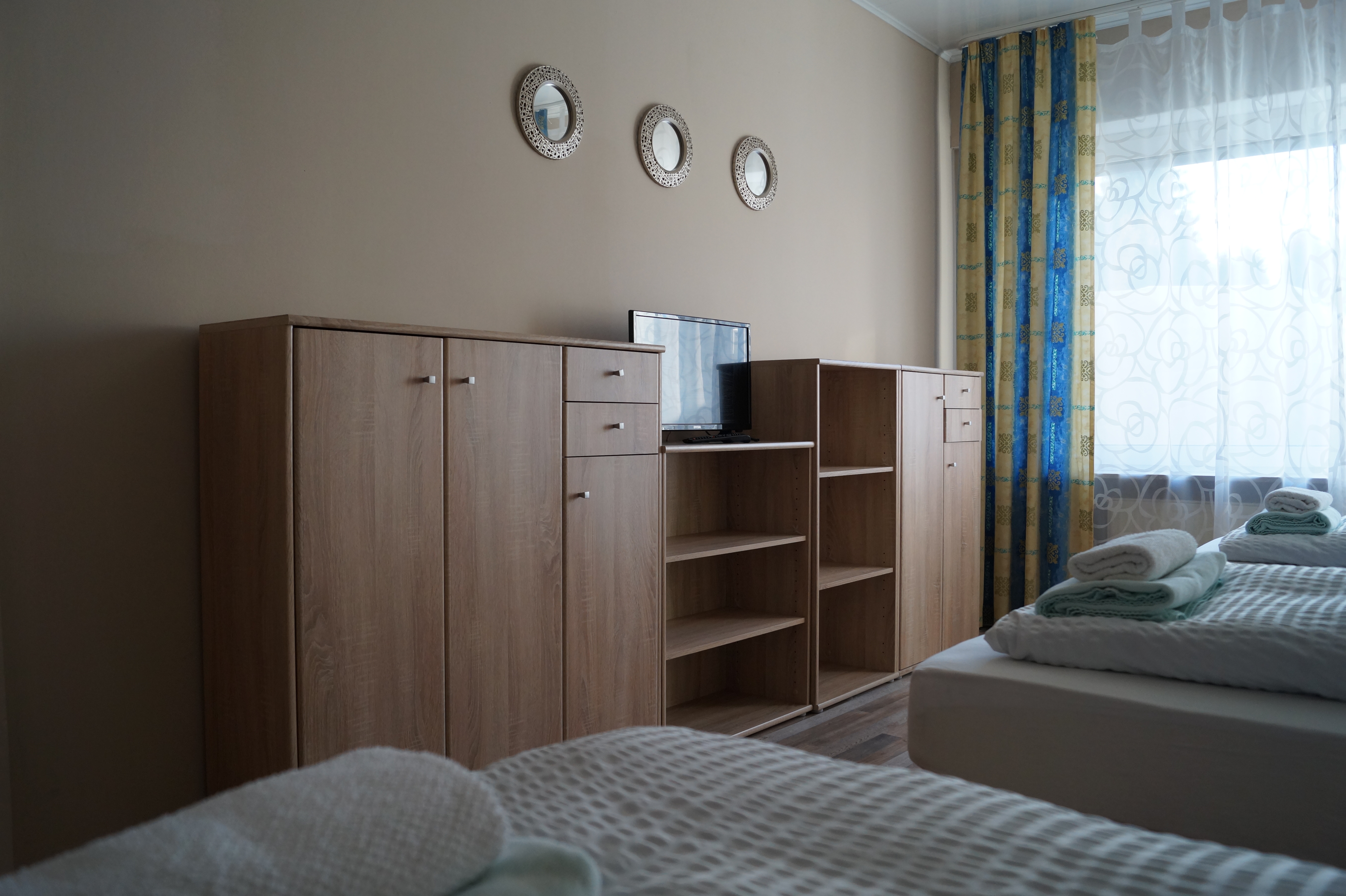 Monteurzimmer: Apartment M Schlafzimmer - Yuriy Luchyt