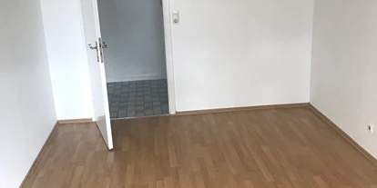 Monteurwohnung - Bühlertal - schöne,helle Souterrain-Wohnung mit Terrasse