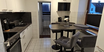 Monteurwohnung - Kaffeemaschine - Schleswig-Holstein - Küche - Monteurzimmer Ferienwohnung 4 Personen Kiel-Meimersdorf
