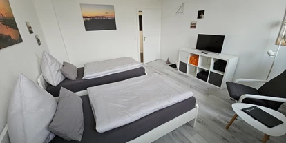 Monteurwohnung - Kaffeemaschine - Schleswig-Holstein - Zimmer 6 - Monteurzimmer Ferienwohnung 4 Personen Kiel-Meimersdorf