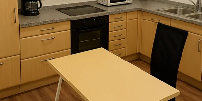 Monteurwohnung - Schönwalde (Landkreis Havelland) - Küche - 3 Zimmer möblierte Wohnung für Firmenmitarbeiter / Monteure