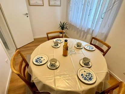 Monteurwohnung - Kusterdingen - Esszimmer - Wohnung Leinfelden/Stuttgart
