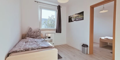 Monteurwohnung - Balkon - Deutschland - Schlafzimmer - flex living -  Monteurwohnungen in Dessau