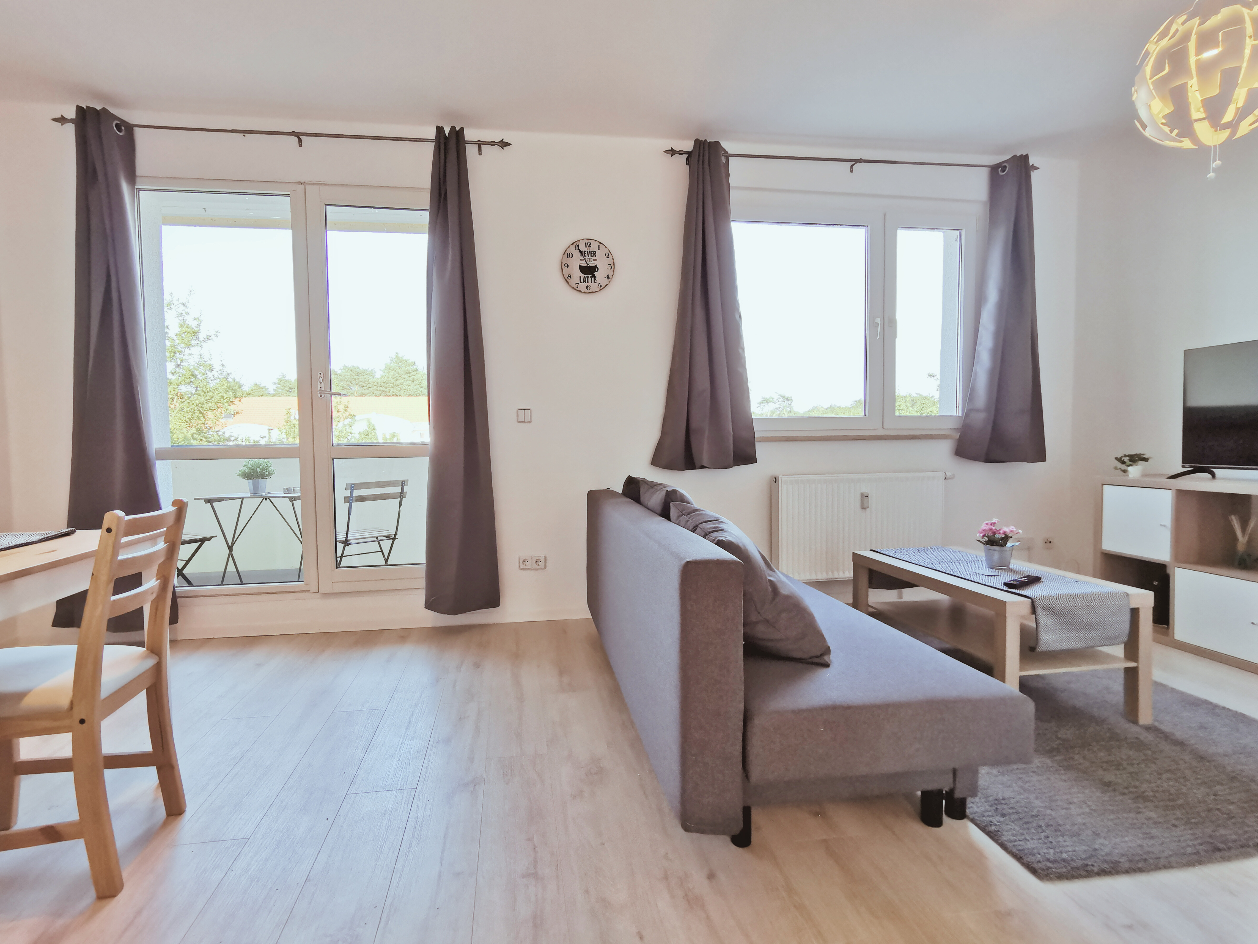 Monteurzimmer: Wohnzimmer - flex living -  Monteurwohnungen in Dessau