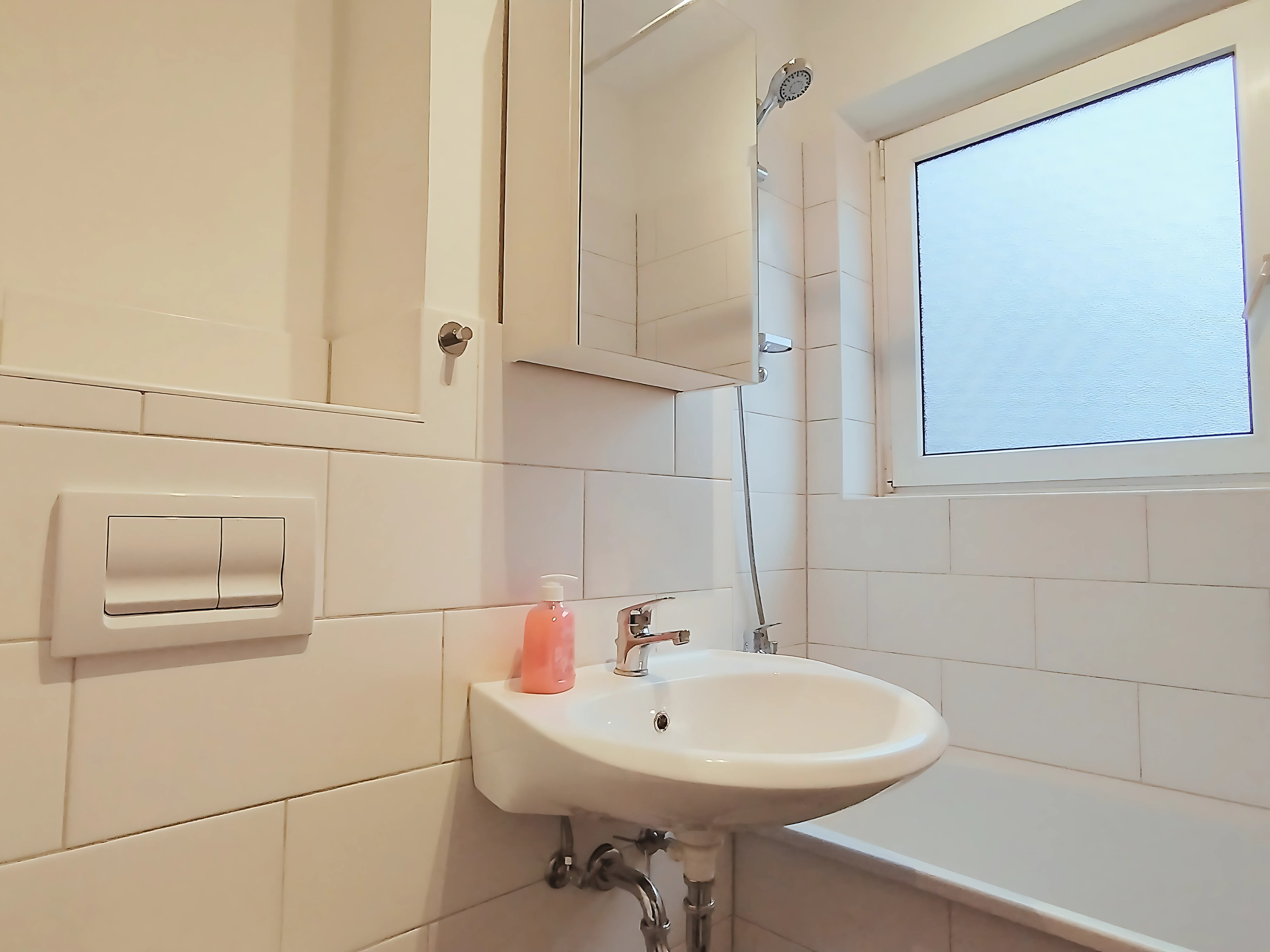 Monteurzimmer: Badezimmer - flex living -  Monteurwohnungen in Delmenhorst