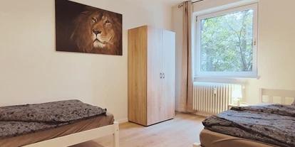 Monteurwohnung - Parkplatz: kostenlose Parkplätze in der Straße - Bremen-Umland - Schlafzimmer - flex living -  Monteurwohnungen in Delmenhorst