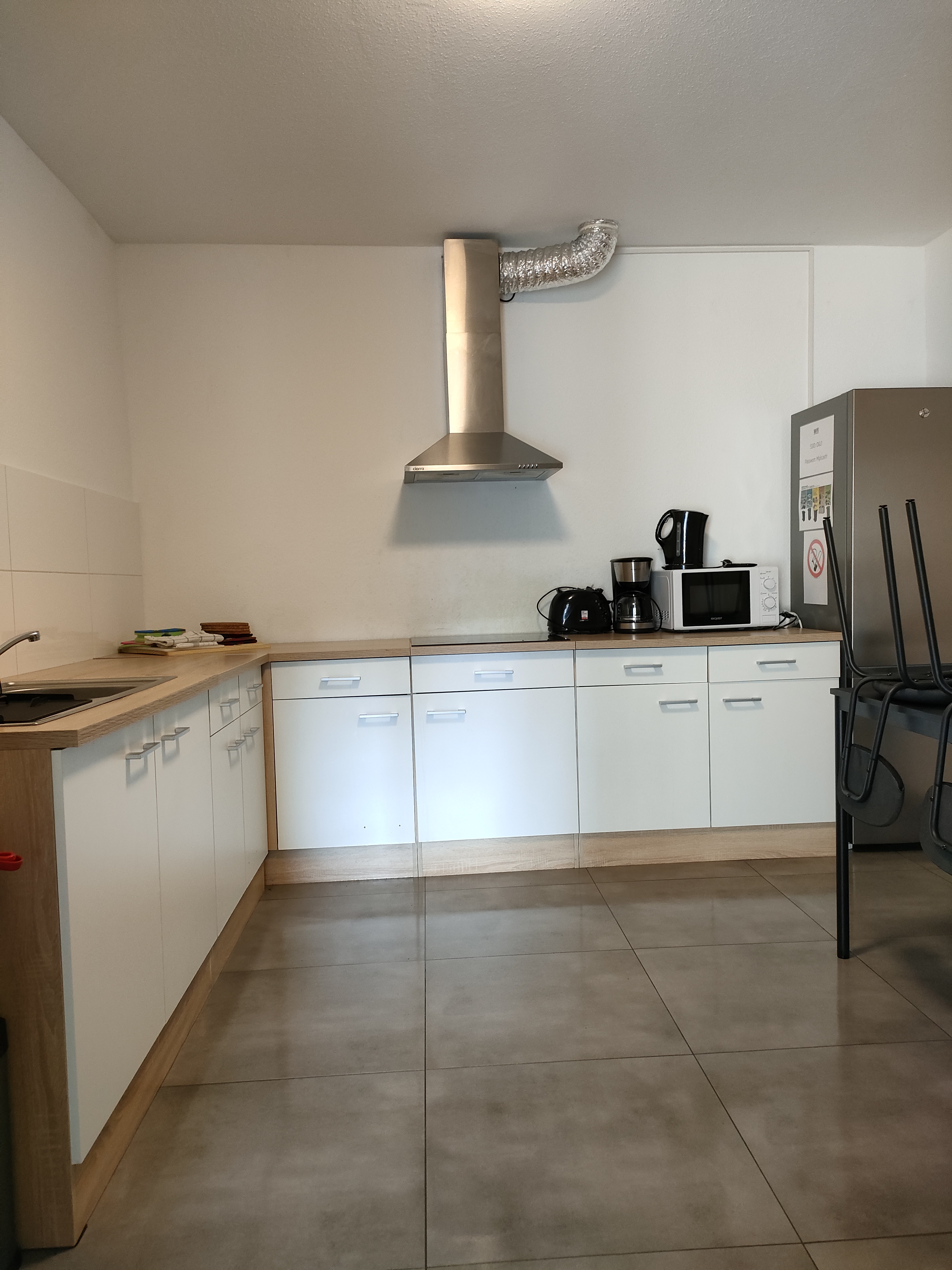 Monteurzimmer: Küche Wohnung 4 - Easy Home Wohnen auf Zeit 5 separate Wohneinheiten 