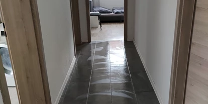 Monteurwohnung - PLZ 31860 (Deutschland) - Flur Wohnung 1 - Easy Home Wohnen auf Zeit 5 separate Wohneinheiten