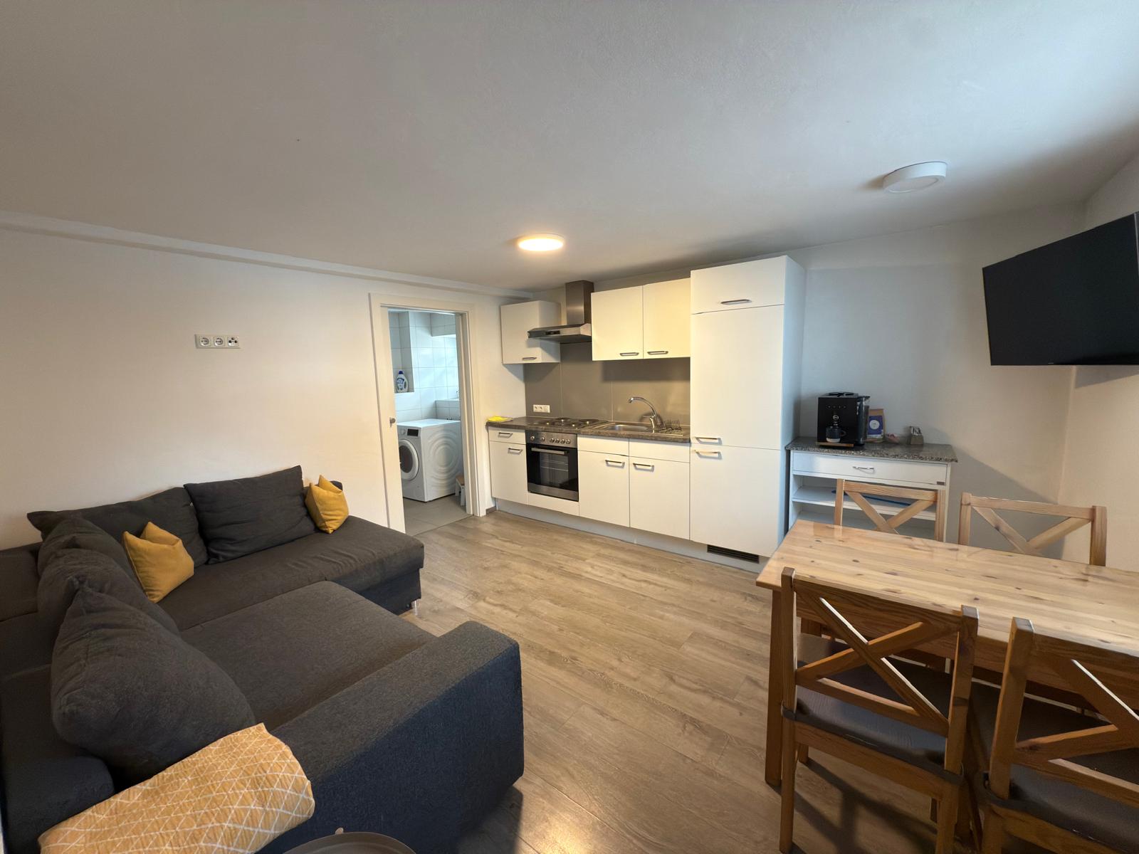 Monteurwohnung - Zugspitze - Monteurwohnung Reutte