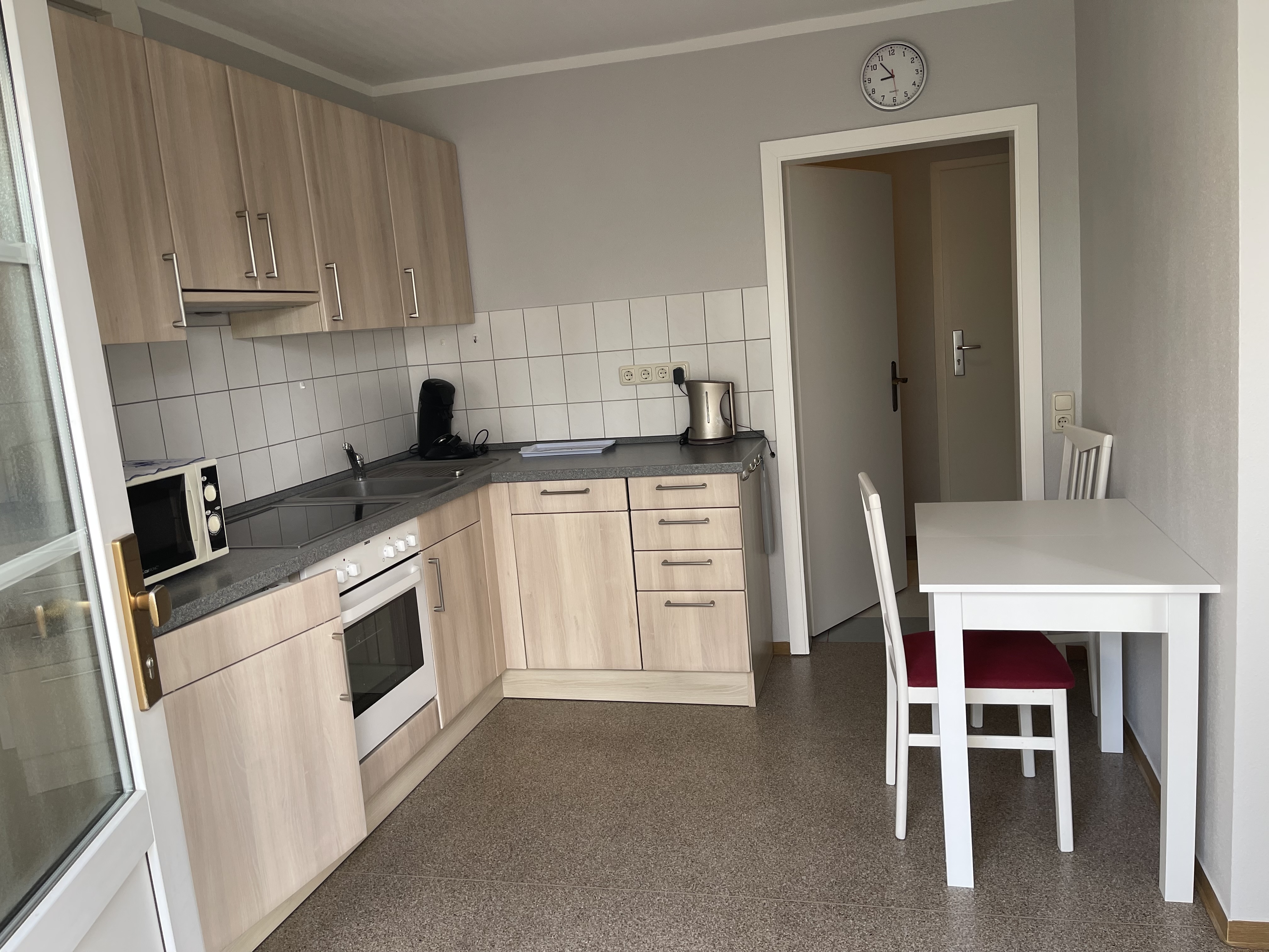 Monteurwohnung - Vorpommern - Küche - Monteurzimmer in Grimmen