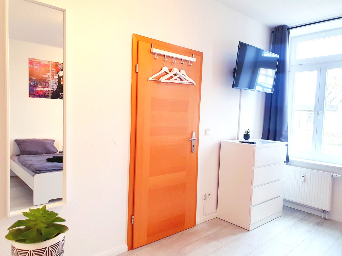 Monteurwohnung - Badezimmer: eigenes Bad - Mecklenburg-Vorpommern - HomeRent in Wismar