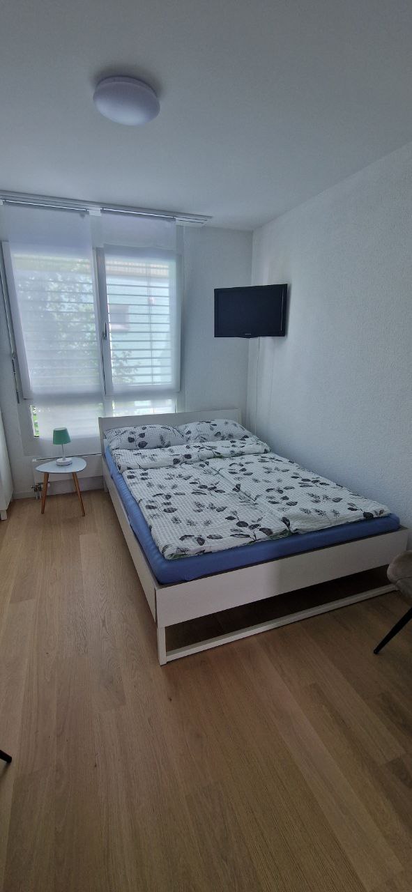 Monteurzimmer: Im Guet 