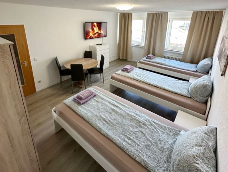 Monteurzimmer: Schlafzimmer - HomeRent in Bergkamen bei Unna