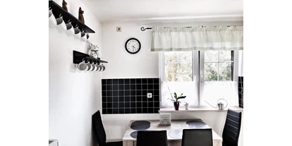 Monteurwohnung - TV - Oberlausitz - Küche mit Sitzmöglichkeiten - Ferienwohnung Marta