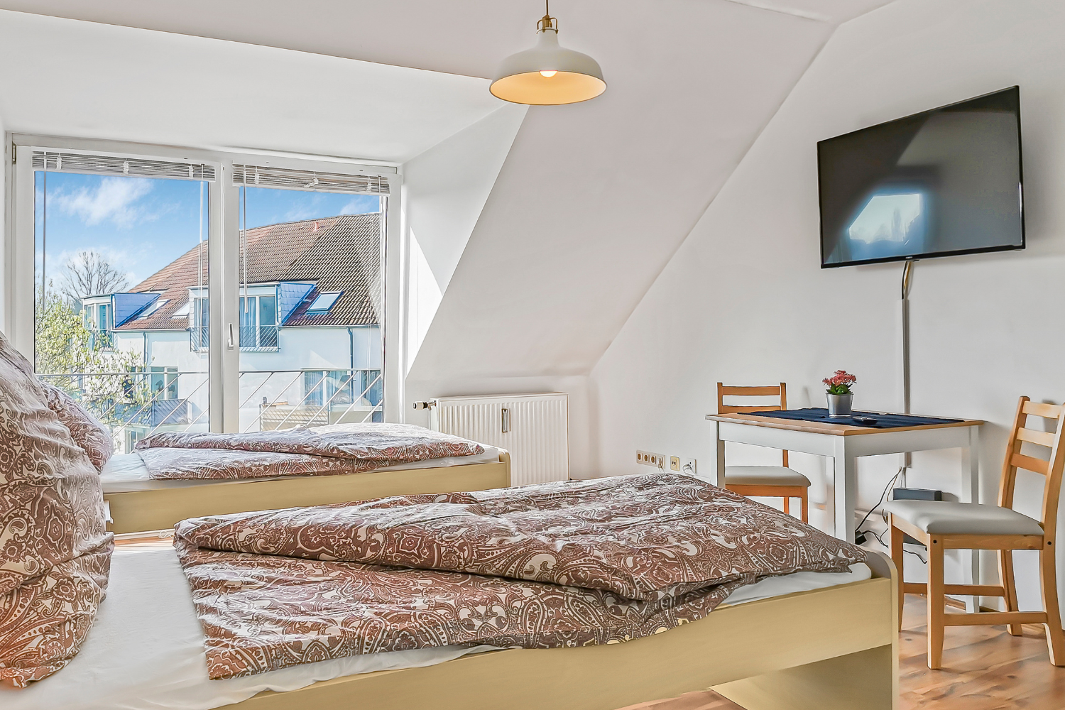 Monteurwohnung - Bettwäsche: Bettwäsche inklusive - Bayern - Schlafzimmer - flex living -  Monteurwohnungen in Aham / Landshut