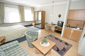 Monteurzimmer: Appartement mit Küchenzeile - Landgut Ritter