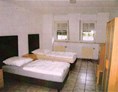 Monteurzimmer: Einzelbetten der Monteurunterkunft in Elsdorf - 6 Monteurzimmer und 2 kl. Appartements für Monteure
