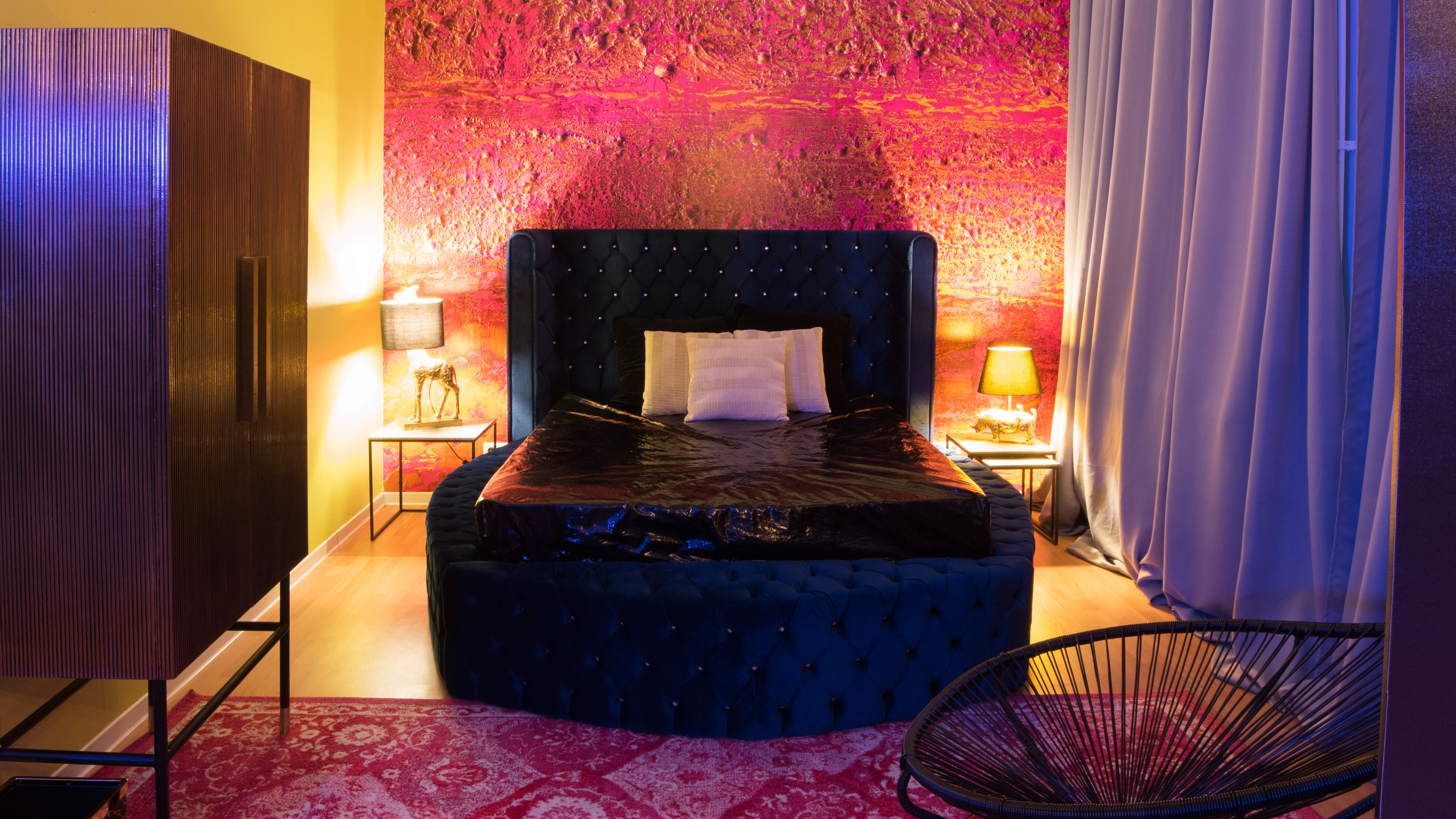 Monteurwohnung - PLZ 76149 (Deutschland) - Dubai-Suite - Großzügige Monteur-Suiten ab sofort verfügbar