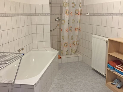 Monteurwohnung - TV - Deutschland - Ferienwohnung 2, Badezimmer - Craftman's Home