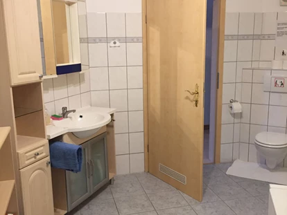 Monteurwohnung - TV - Deutschland - Ferienwohnung 2, Badezimmer - Craftman's Home