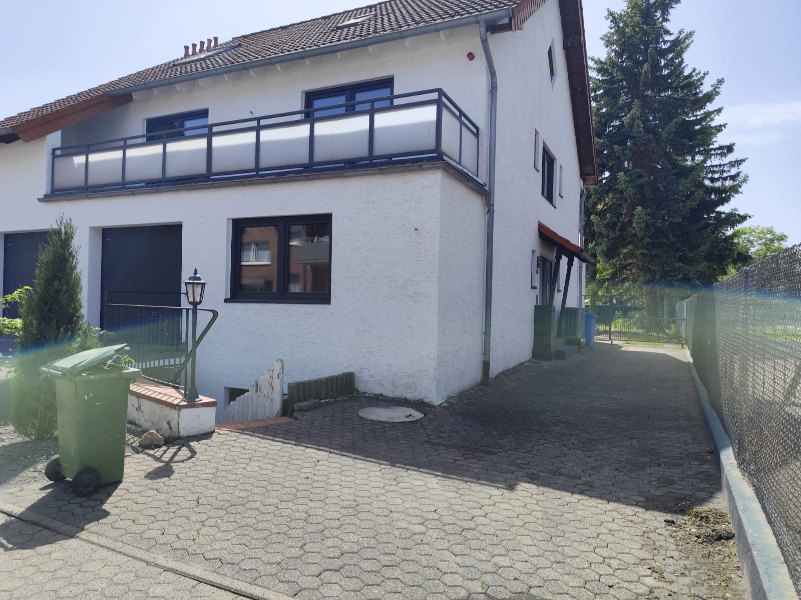 Monteurzimmer: Möbliertes Haus 260m² für 6-10 Personen   