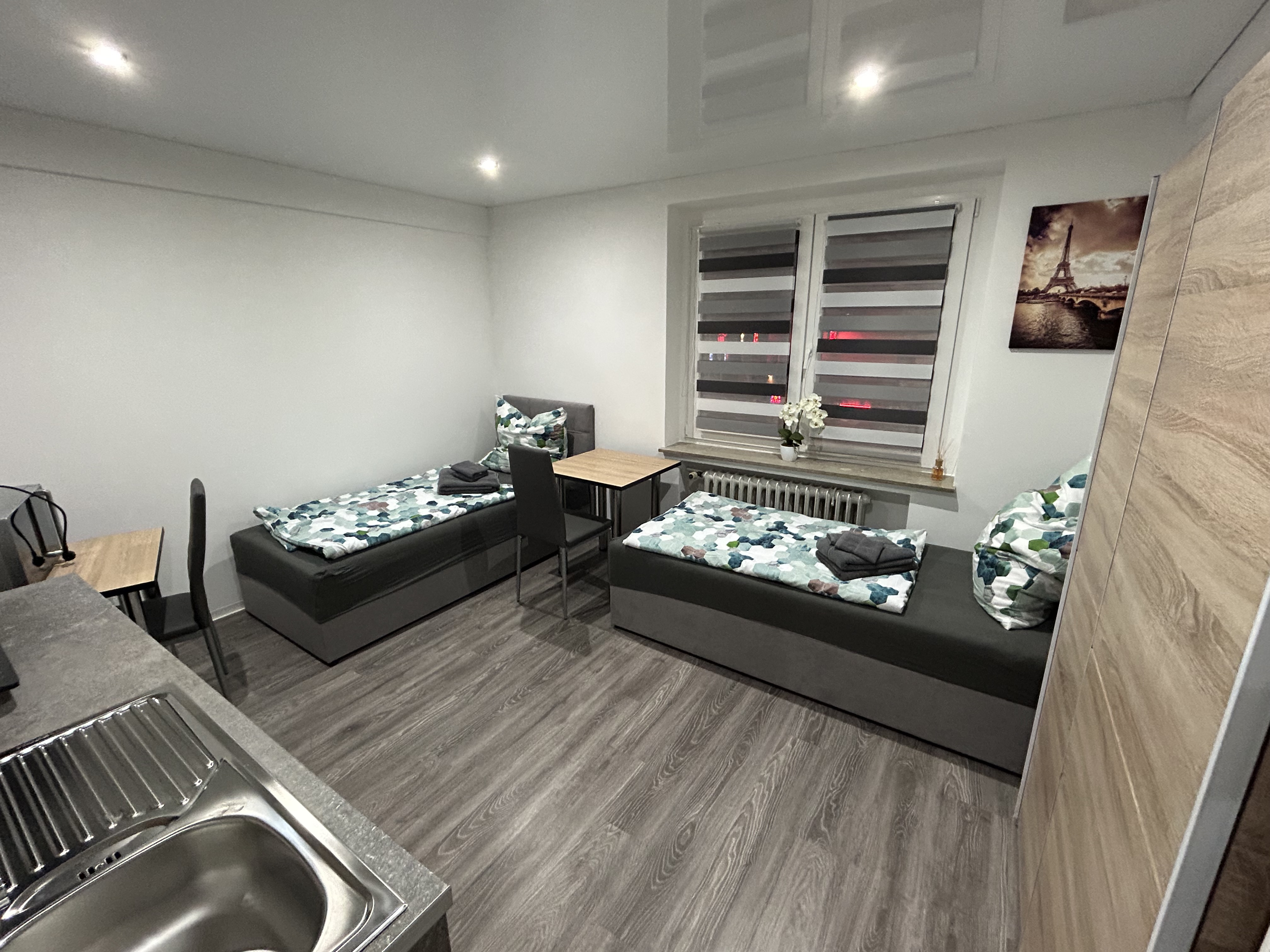 Monteurzimmer: Viktoria Apartment Unterkunft bei Köln/Bonn