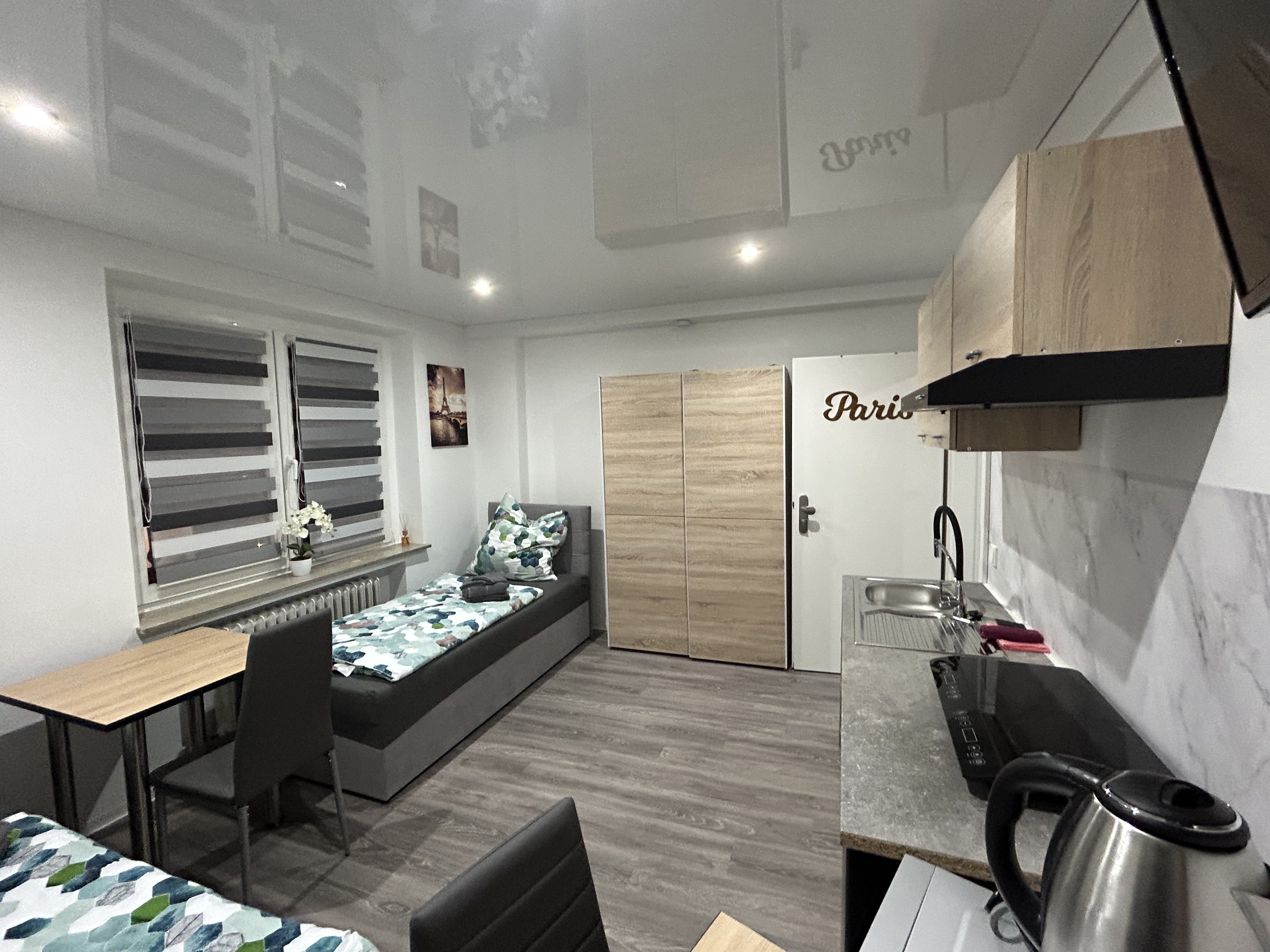 Monteurzimmer: Viktoria Apartment Unterkunft bei Köln/Bonn