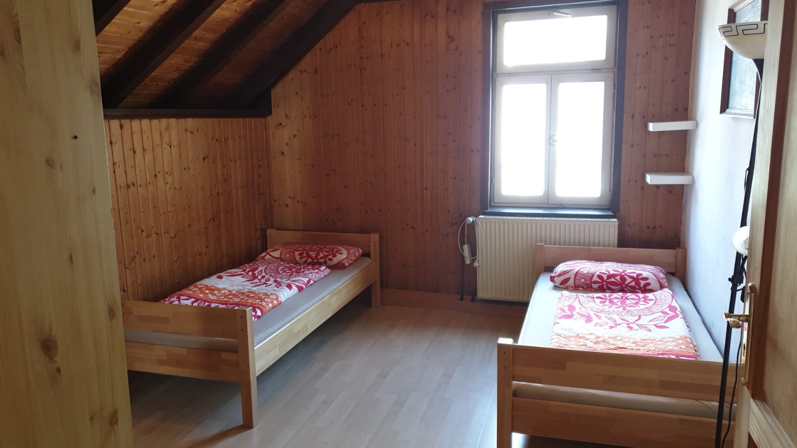 Monteurzimmer: Appartement WEST - Pension IZA