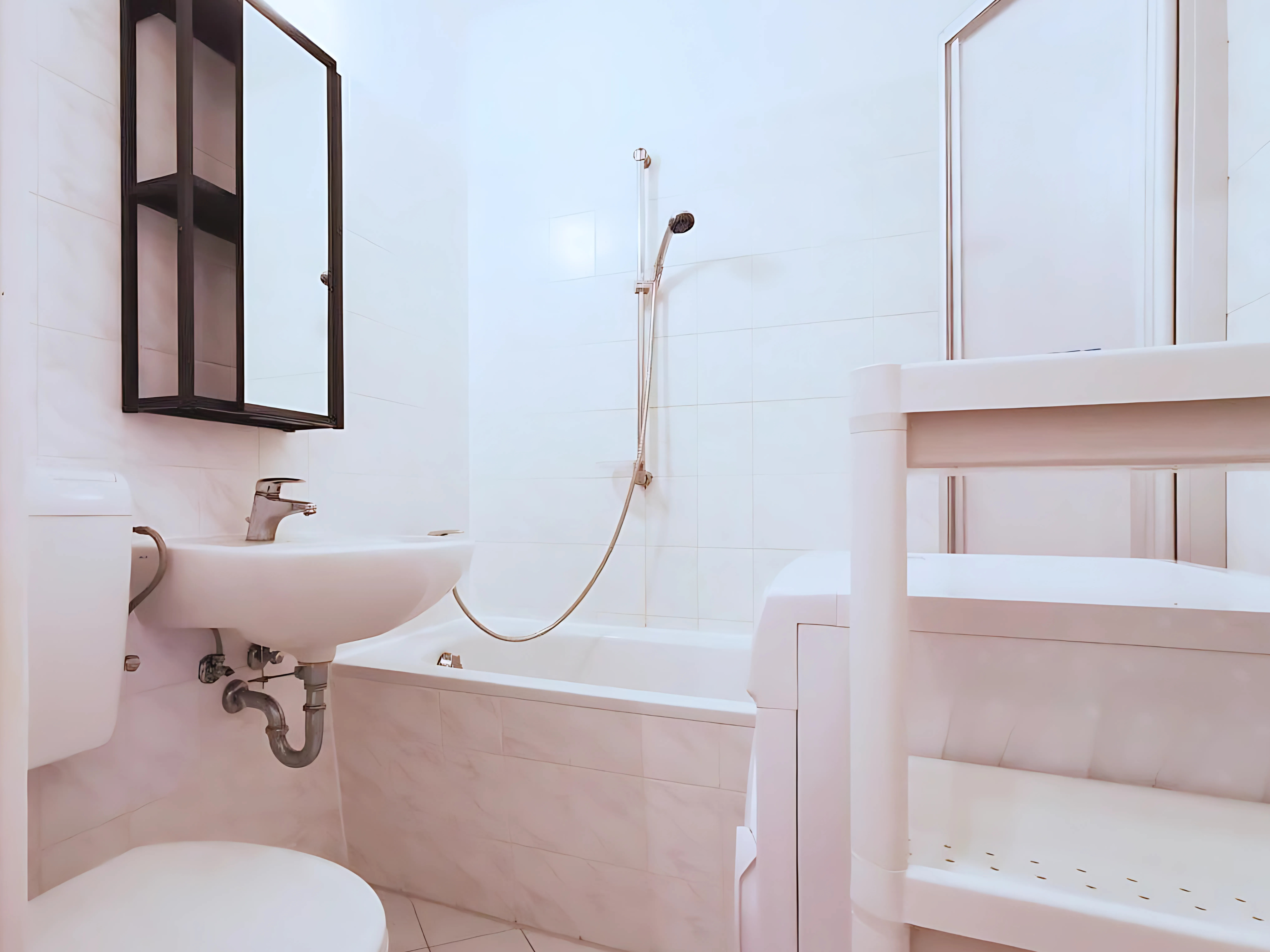 Monteurzimmer: Badezimmer - flex living -  Monteurwohnungen in Eisenach