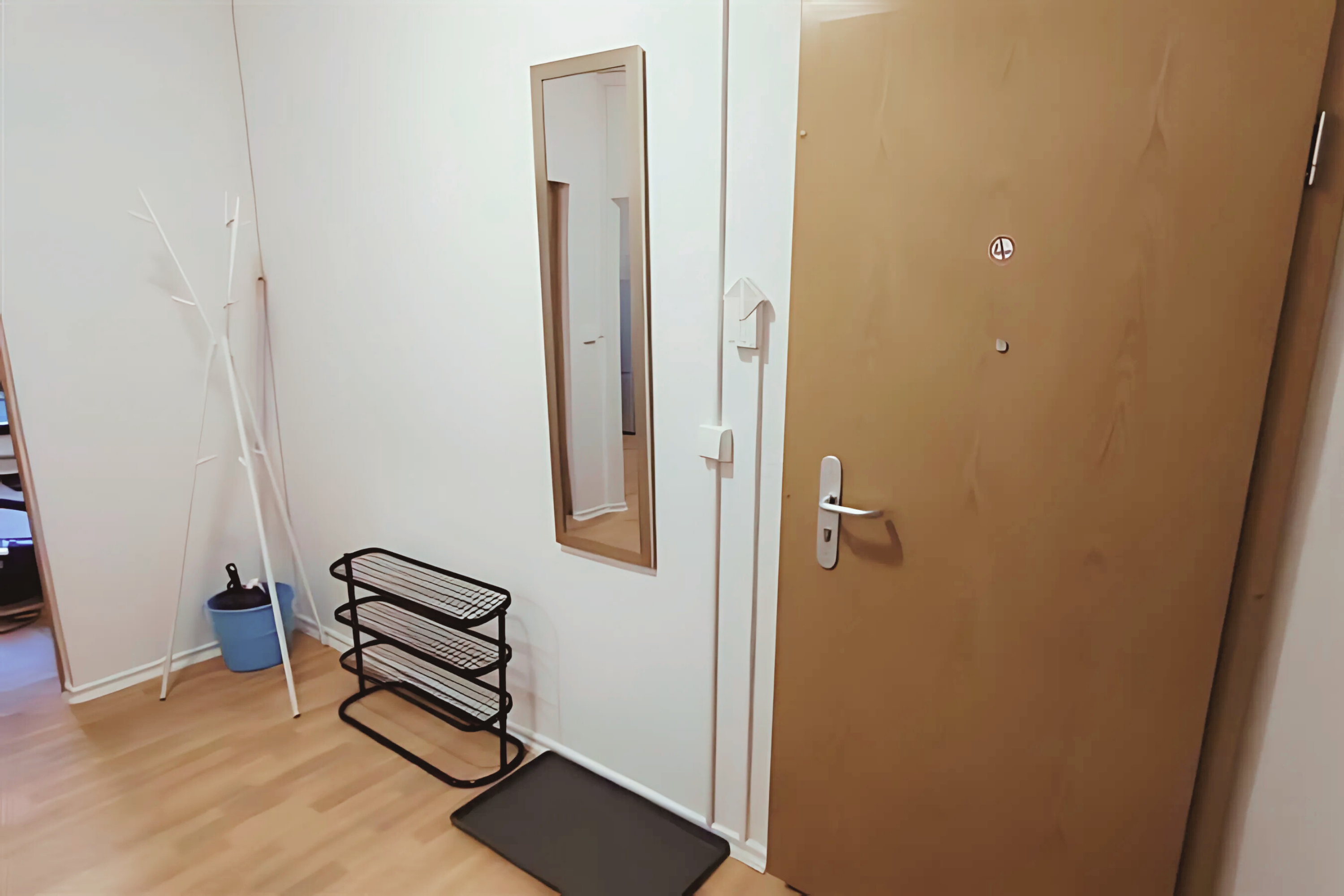 Monteurzimmer: Flur - flex living -  Monteurwohnungen in Cottbus