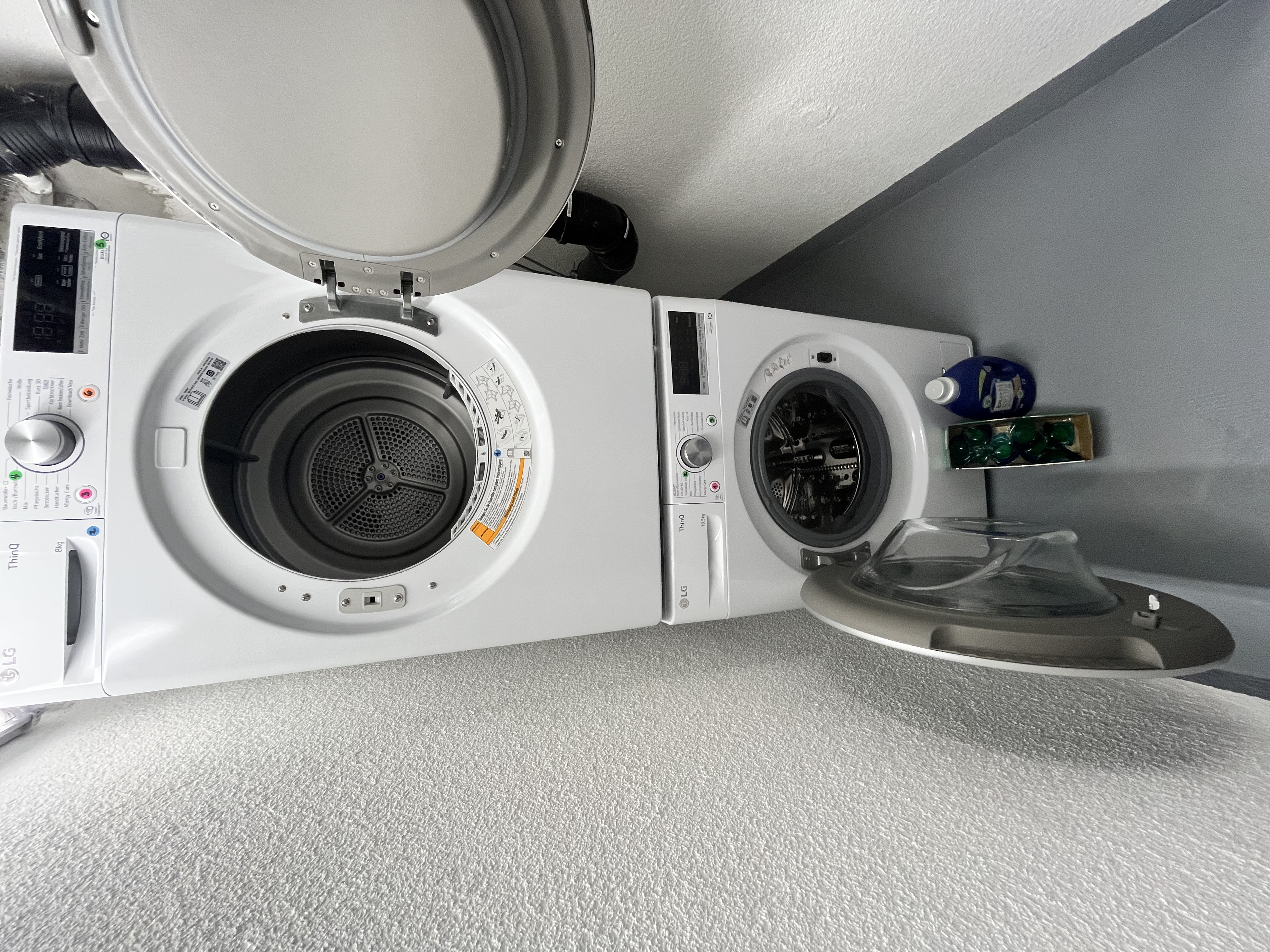 Monteurzimmer: Kostenlose Nutzung mit zusätzlich Waschmittel - 3-Zimmerwohnung Goldstadt Apartments