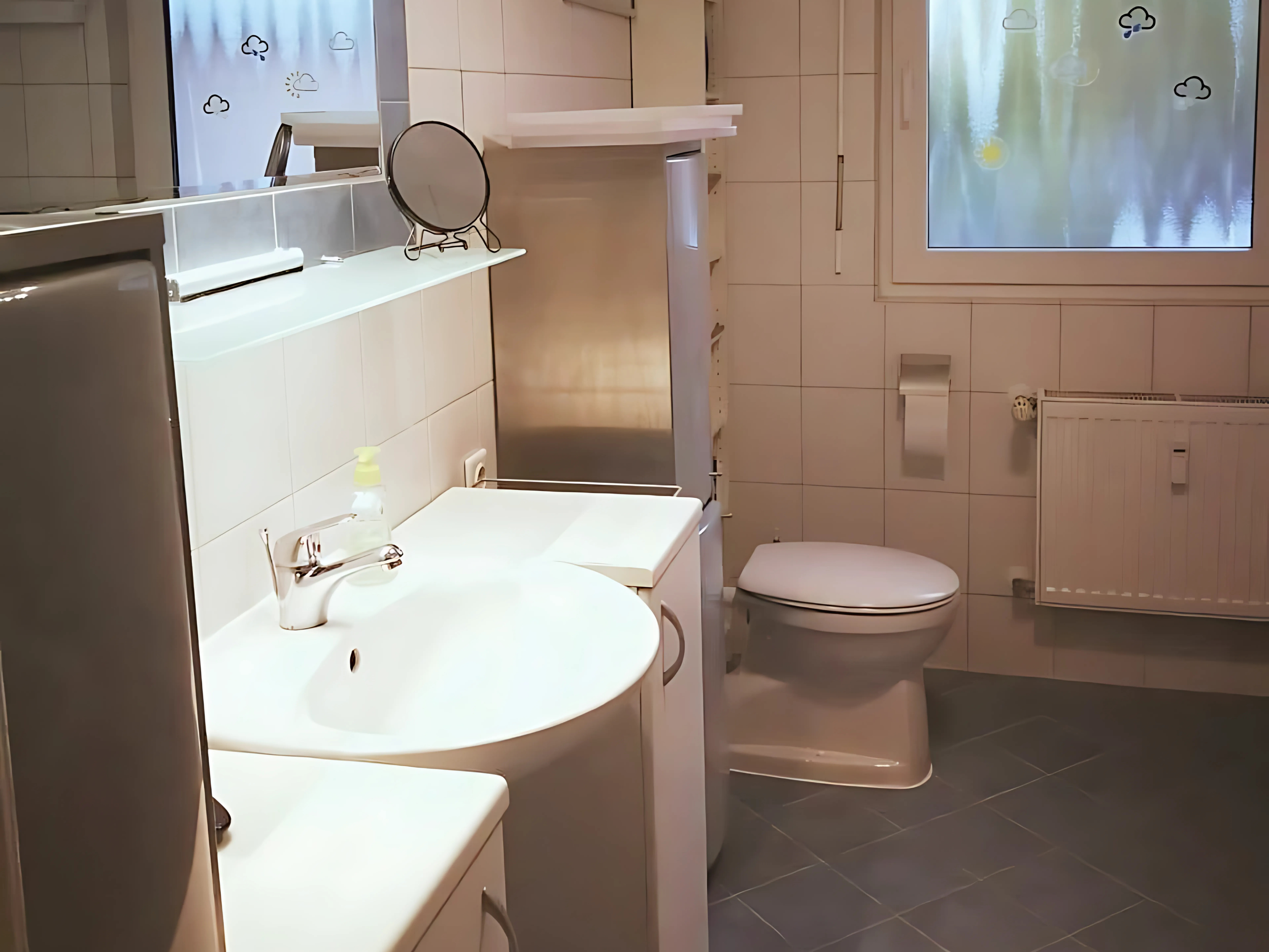 Monteurzimmer: Badezimmer - flex living -  Monteurwohnungen in Wiesbaden